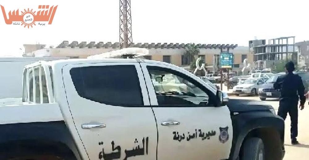 تحرير فتاة احتجزها أشقاؤها وأمها بـ«السلاسل» 4 أشهر (فيديو)